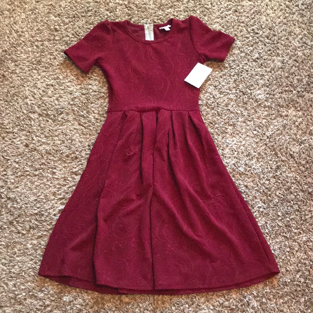 Lularoe Amelia size XS NWT